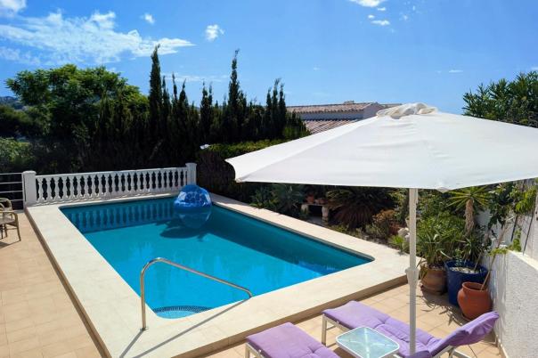 3 bed villas in Moraira