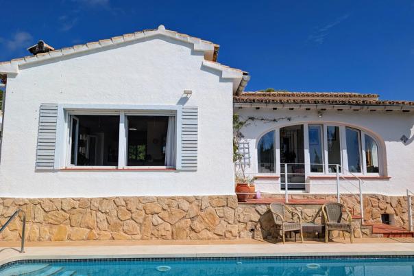 3 bed villas in Moraira