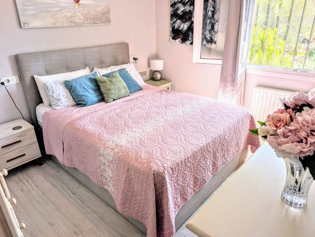 3 bed villas in Moraira