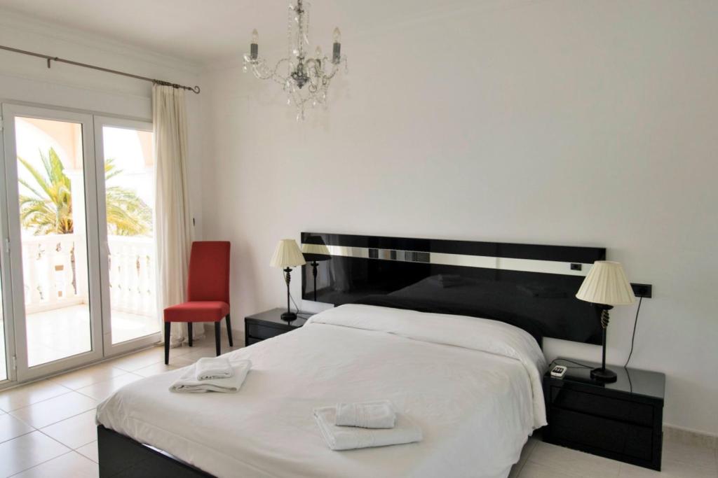 2 bed apartment in Benissa