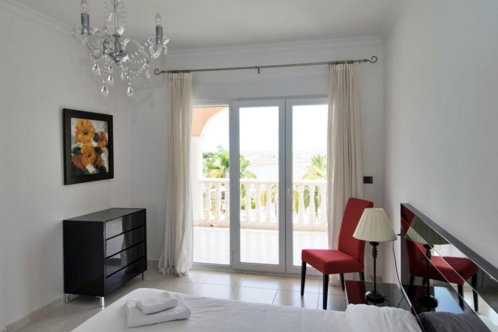 2 bed apartment in Benissa