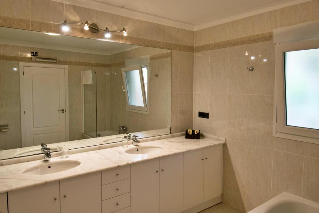 2 bed apartment in Benissa