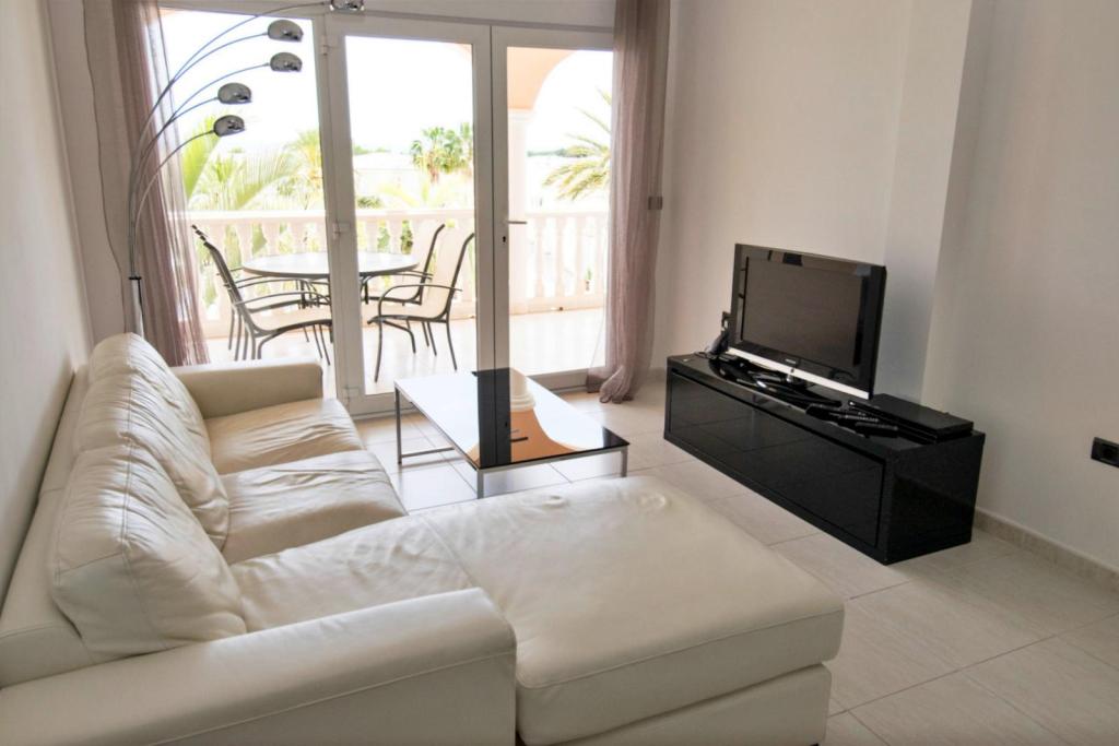 2 bed apartment in Benissa
