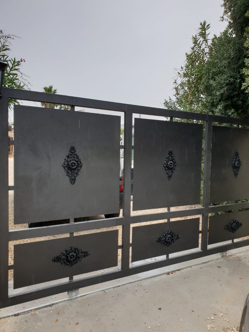 Security & Services Costa Blanca - Electric Gates, Garage Doors & Locksmith