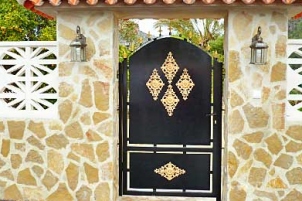 Security & Services Costa Blanca - Electric Gates, Garage Doors & Locksmith