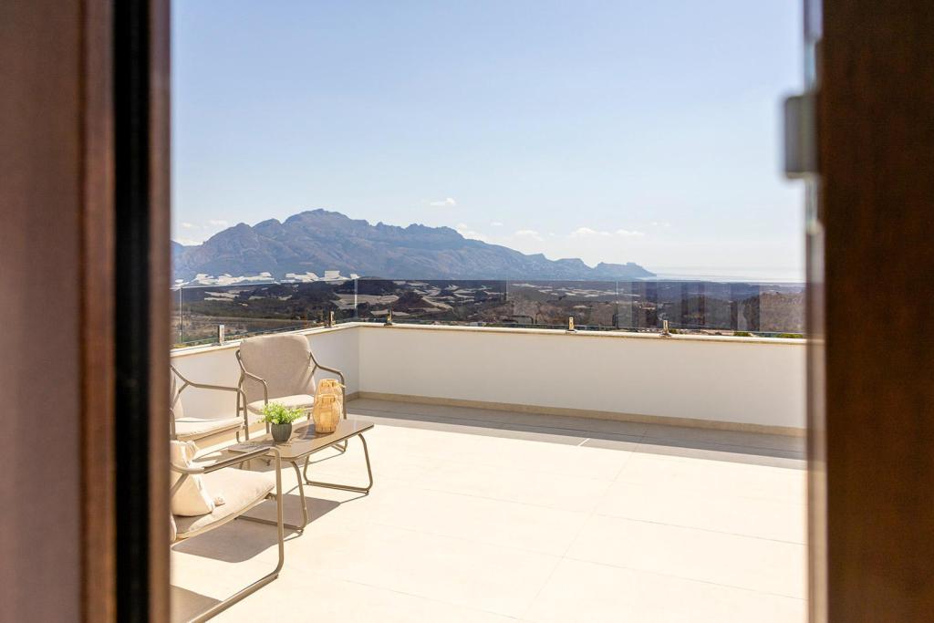 3 bed villa in Polop