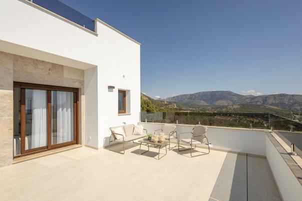 3 bed villa in Polop