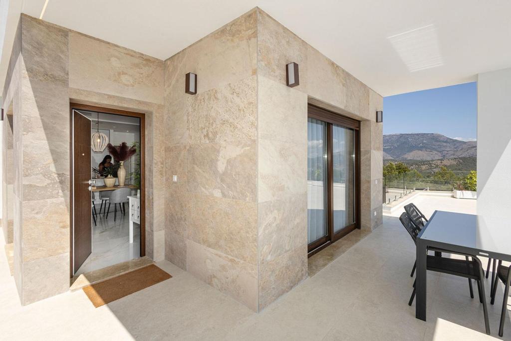 3 bed villa in Polop