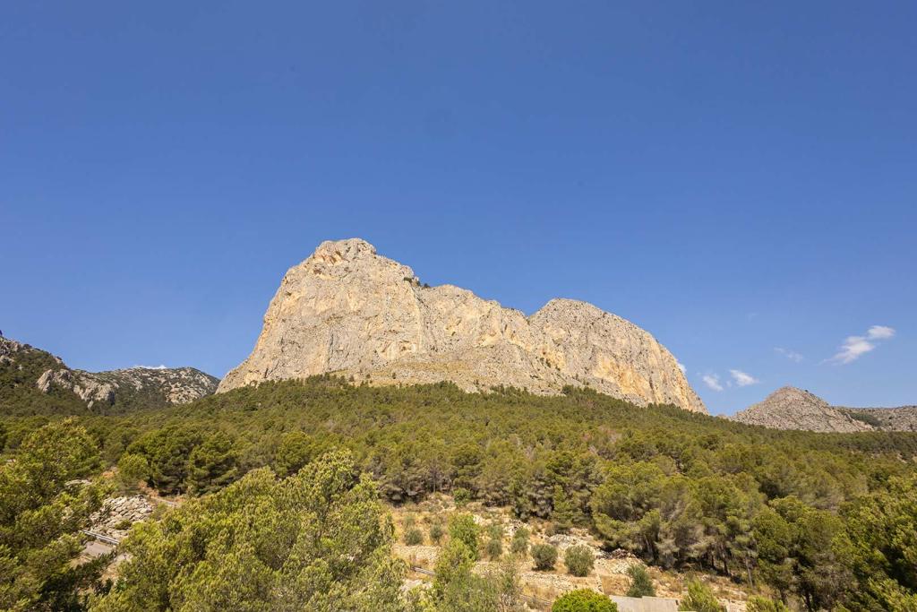 3 bed villa in Polop