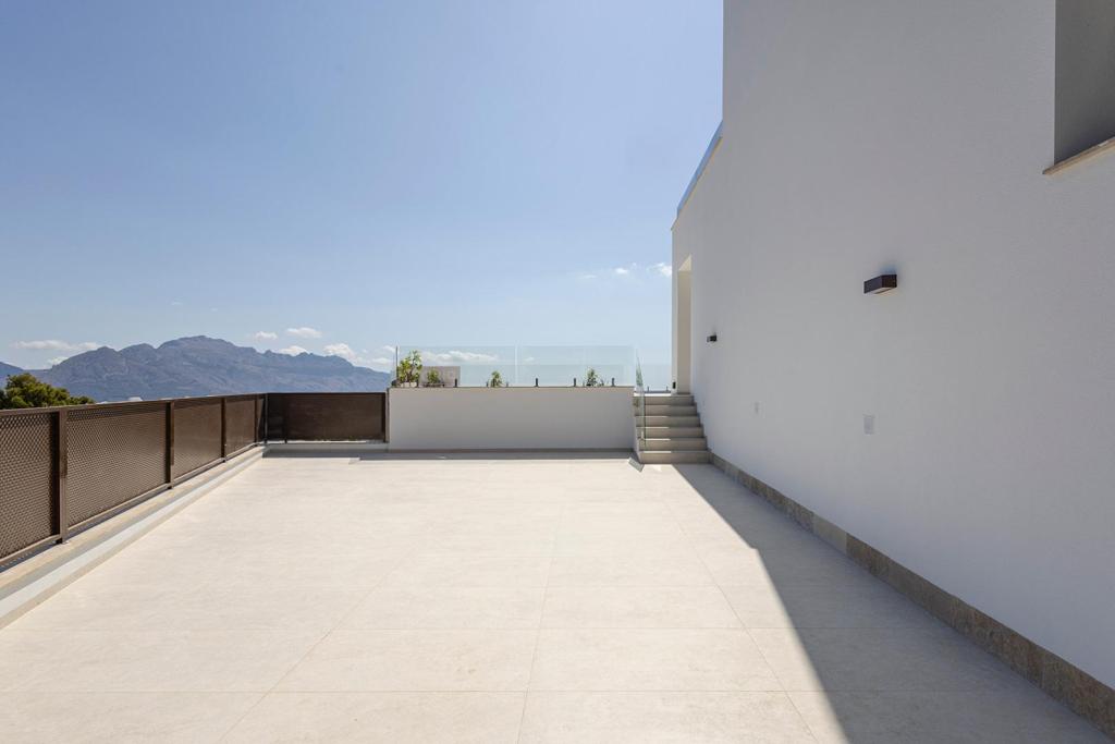 3 bed villa in Polop