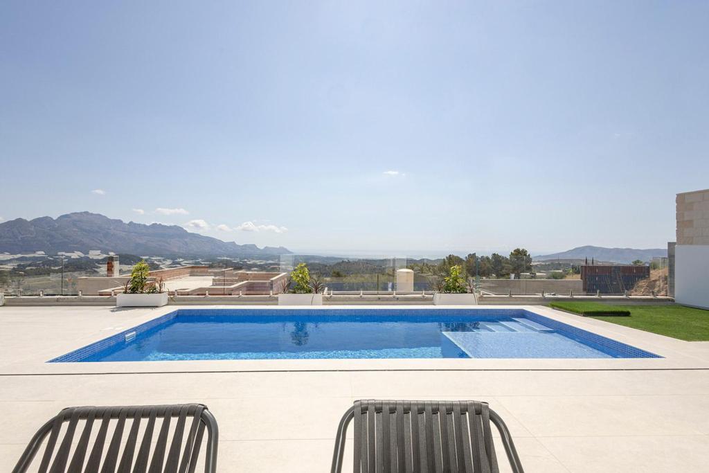 3 bed villa in Polop