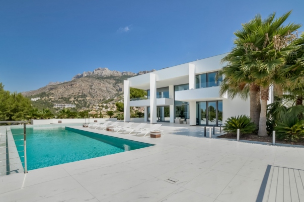 7 bed villa in Altea