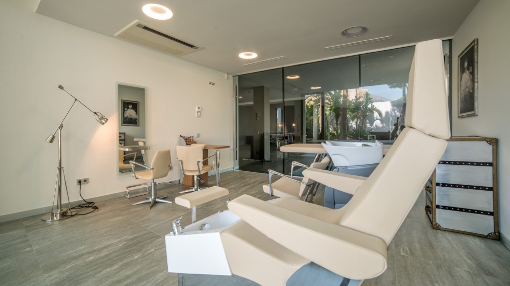 7 bed villa in Altea