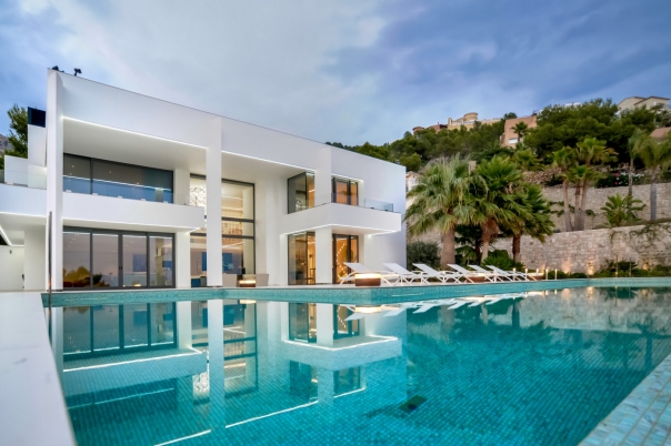 7 bed villa in Altea