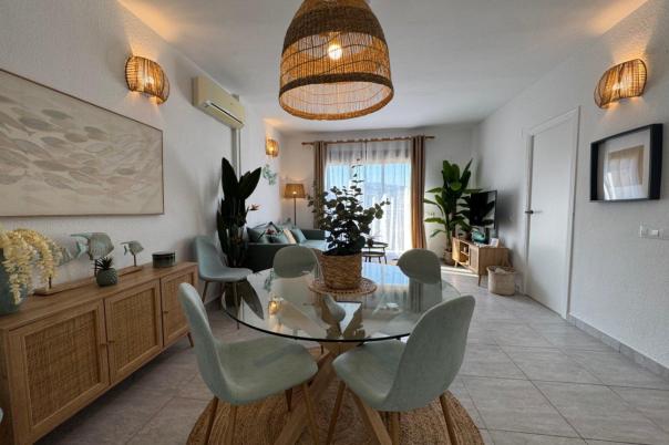 2 bed apartment in Moraira