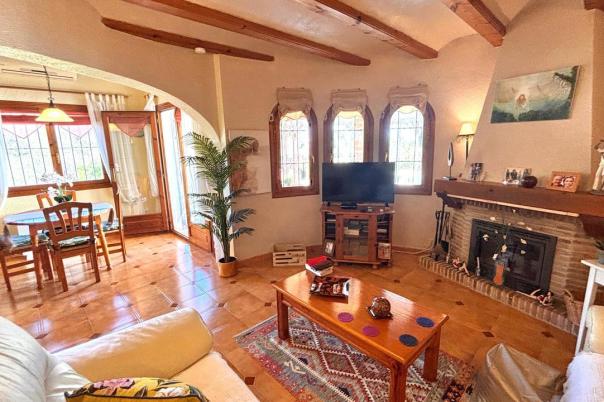 2 bed villa in Denia