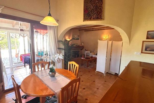 2 bed villa in Denia