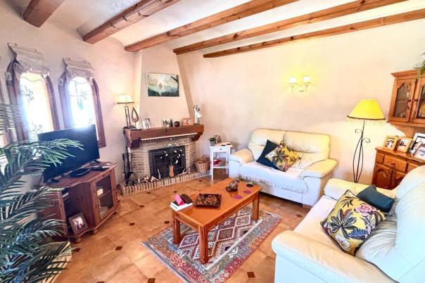 2 bed villa in Denia
