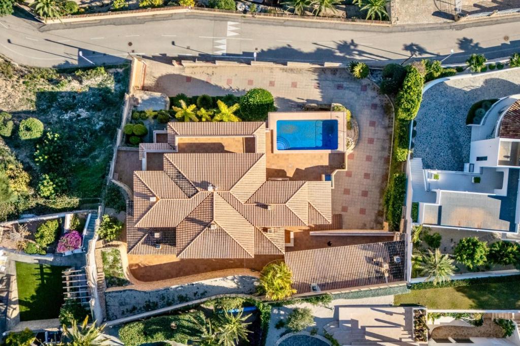 6 bed villa in Altea