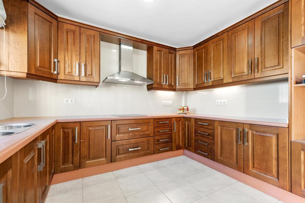 6 bed villa in Altea