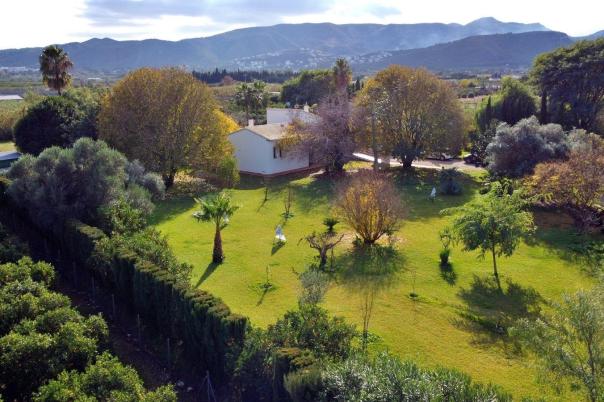 5 bed villa in Ondara