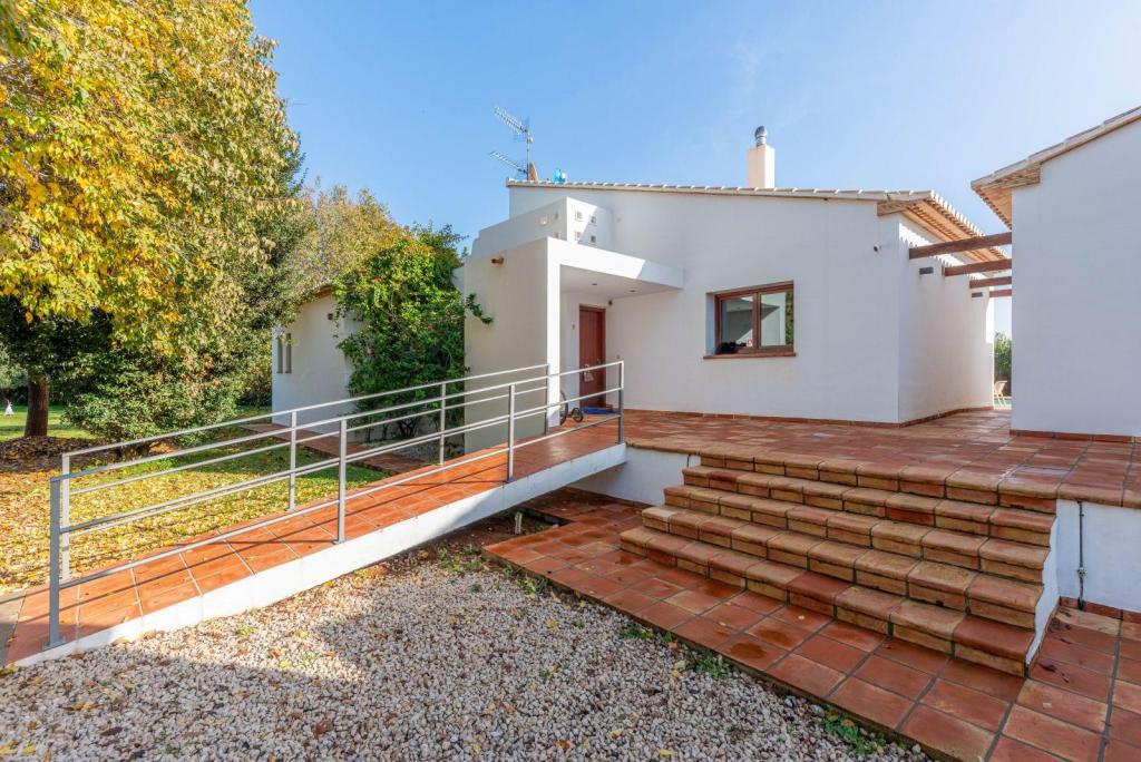 5 bed villa in Ondara