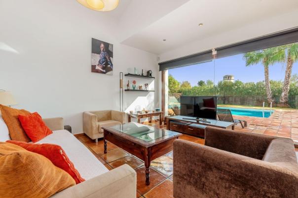 5 bed villa in Ondara