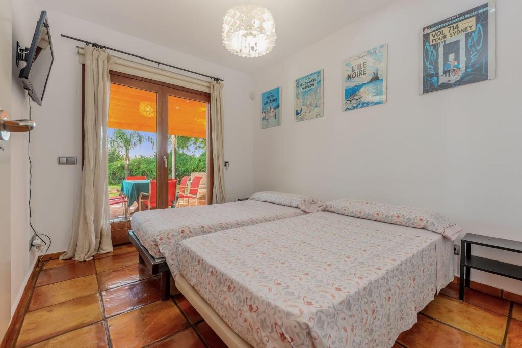 5 bed villa in Ondara