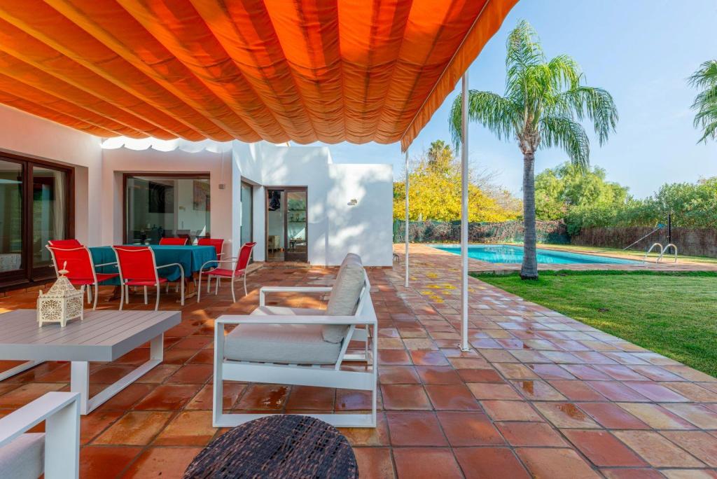 5 bed villa in Ondara