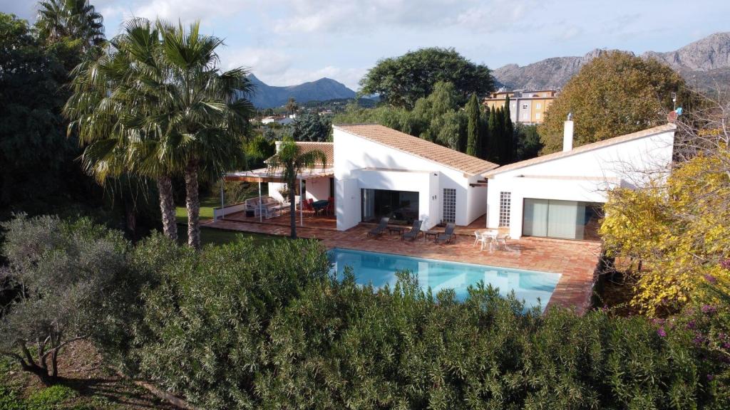 5 bed villa in Ondara