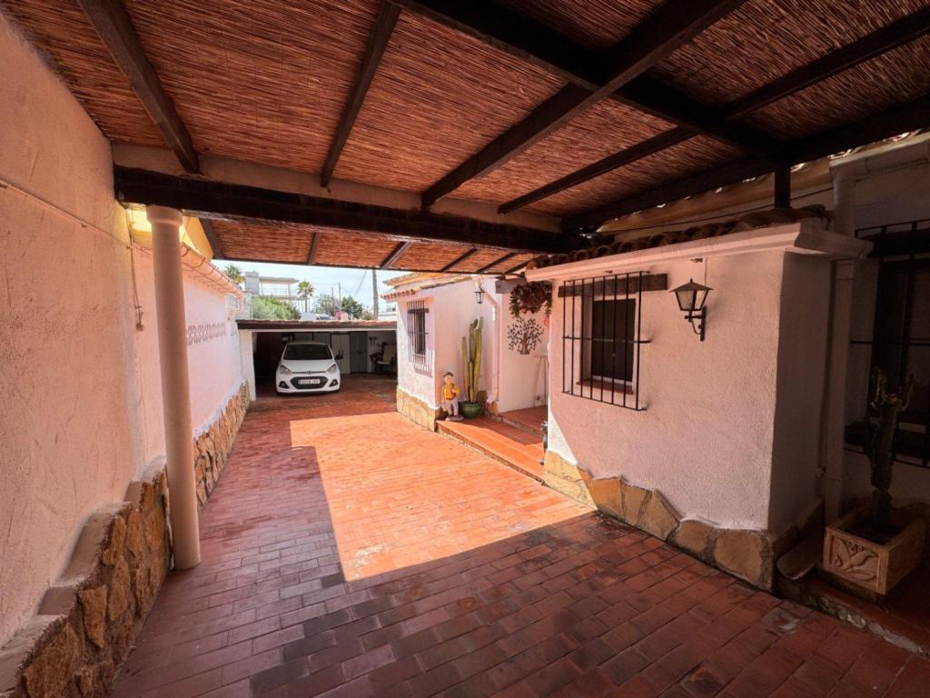3 bed villa in Moraira