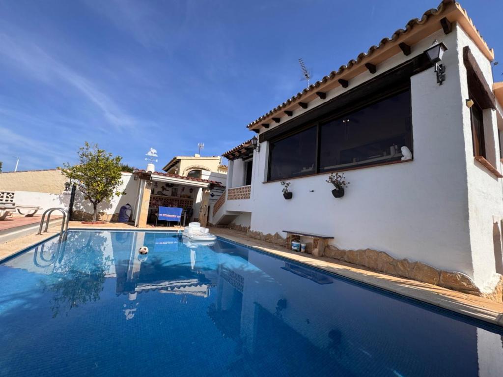 3 bed villa in Moraira
