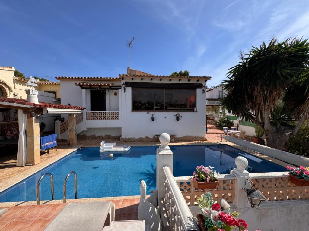 3 bed villa in Moraira