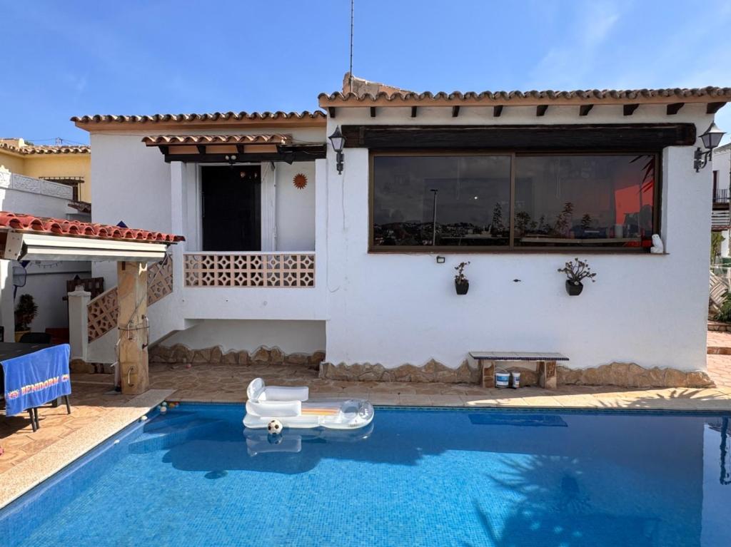 3 bed villa in Moraira