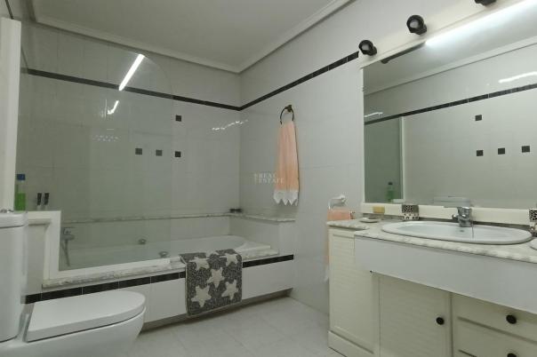 5 bed chalet in Elche/Elx