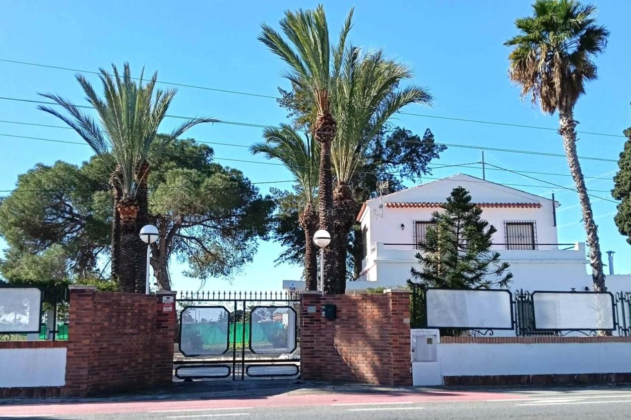 5 bed chalet in Elche/Elx