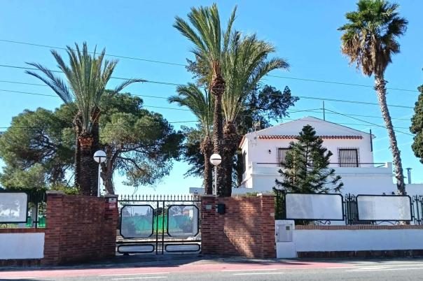 5 bed chalet in Elche/Elx