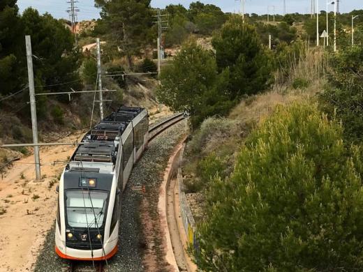 Using the TRAM in Calpe: A Practical Guide to Line 9