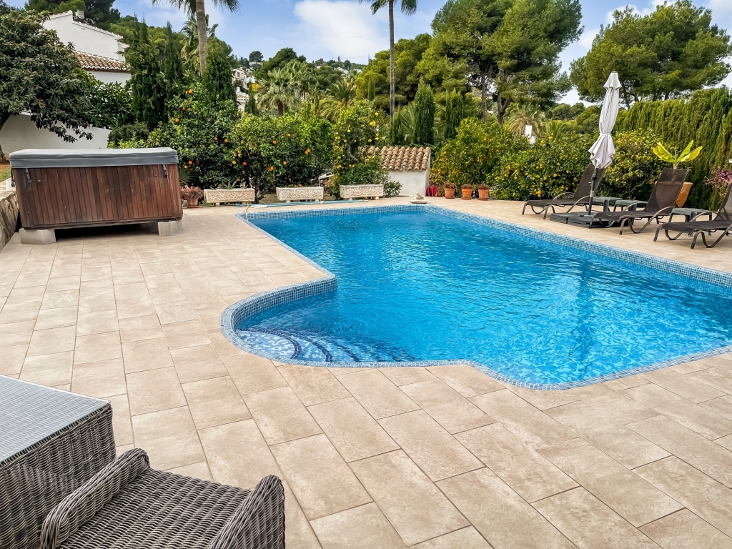 5 bed villa in Xàbia