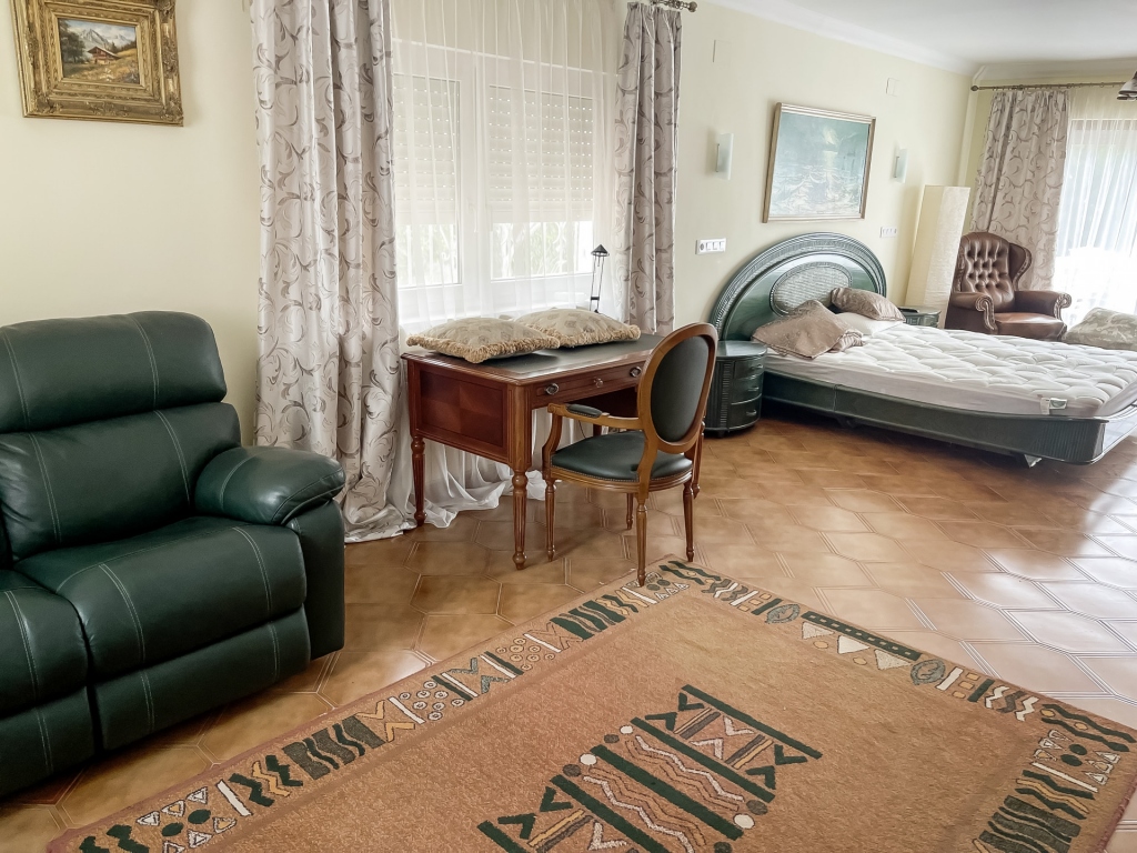 5 bed villa in Xàbia