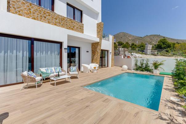 3 bed villa in Finestrat
