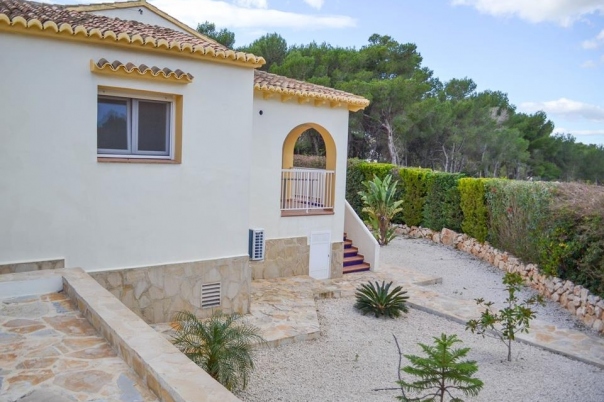 5 bed villa in Javea