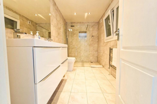 5 bed villa in Javea