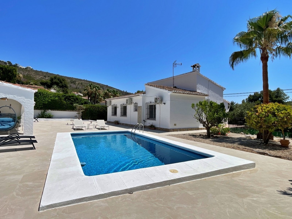3 bed villa in Moraira