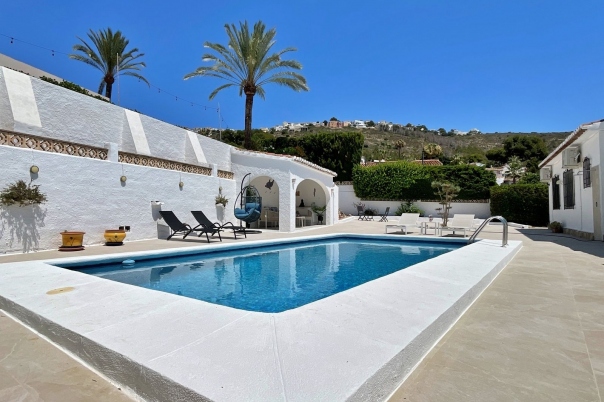 3 bed villa in Moraira
