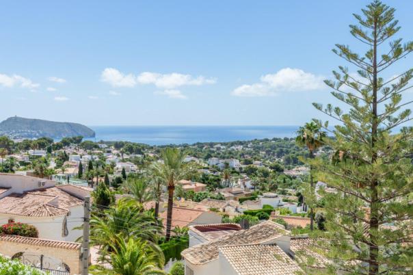 3 bed villas in Moraira