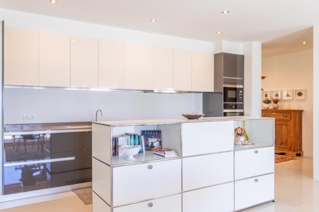 3 bed villas in Moraira
