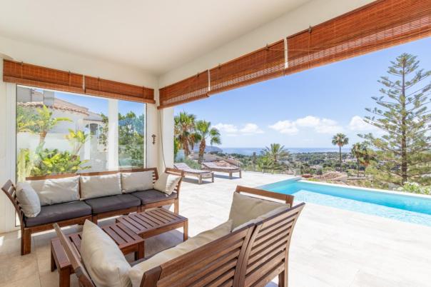 3 bed villas in Moraira