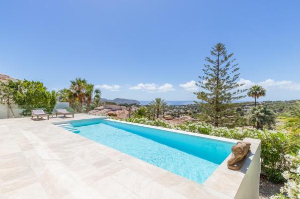 3 bed villas in Moraira