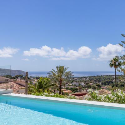 3 bed villas in Moraira